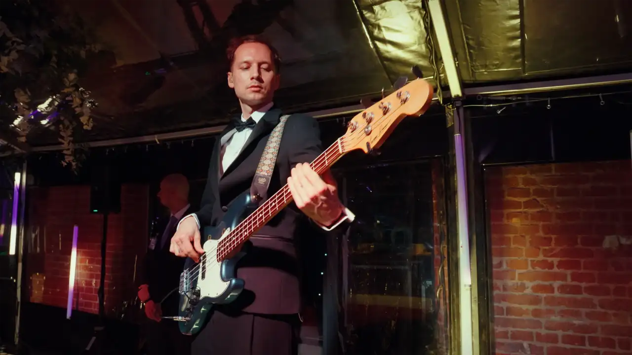 Vorschaubild zum Video: Electric Beat Club beim Ples jako Brno